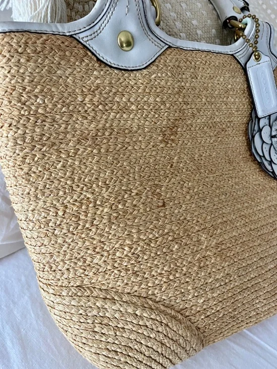 Coach Bleecker Straw Tote - Picture 3 of 12